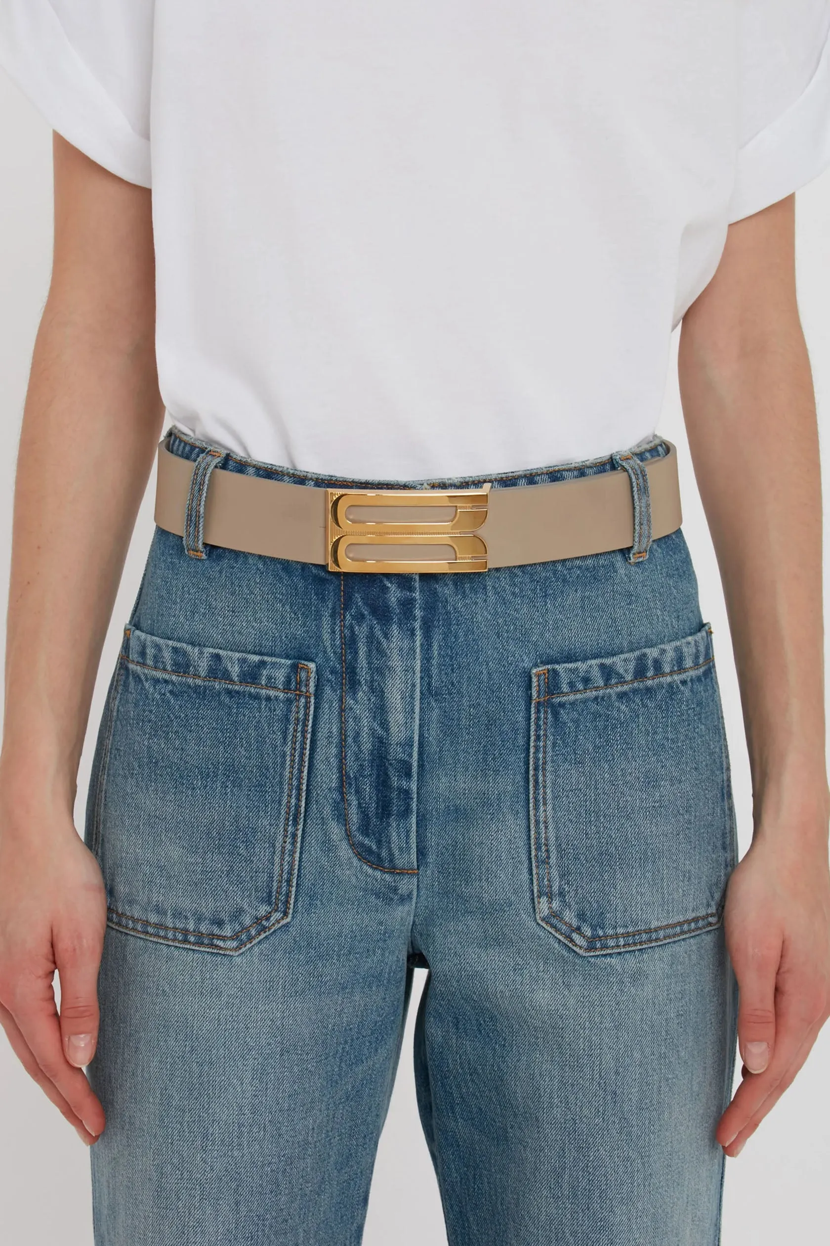 Jumbo Frame Belt In Beige Leather