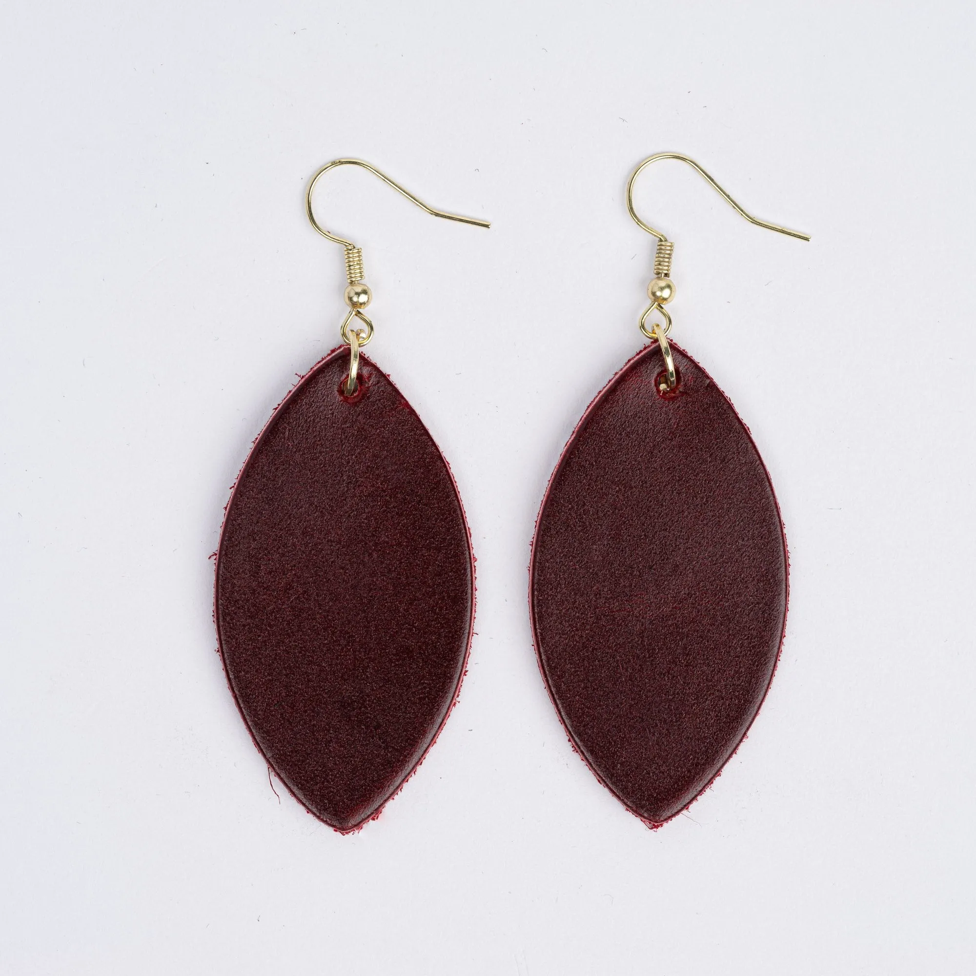 Leather Earrings (leaf)