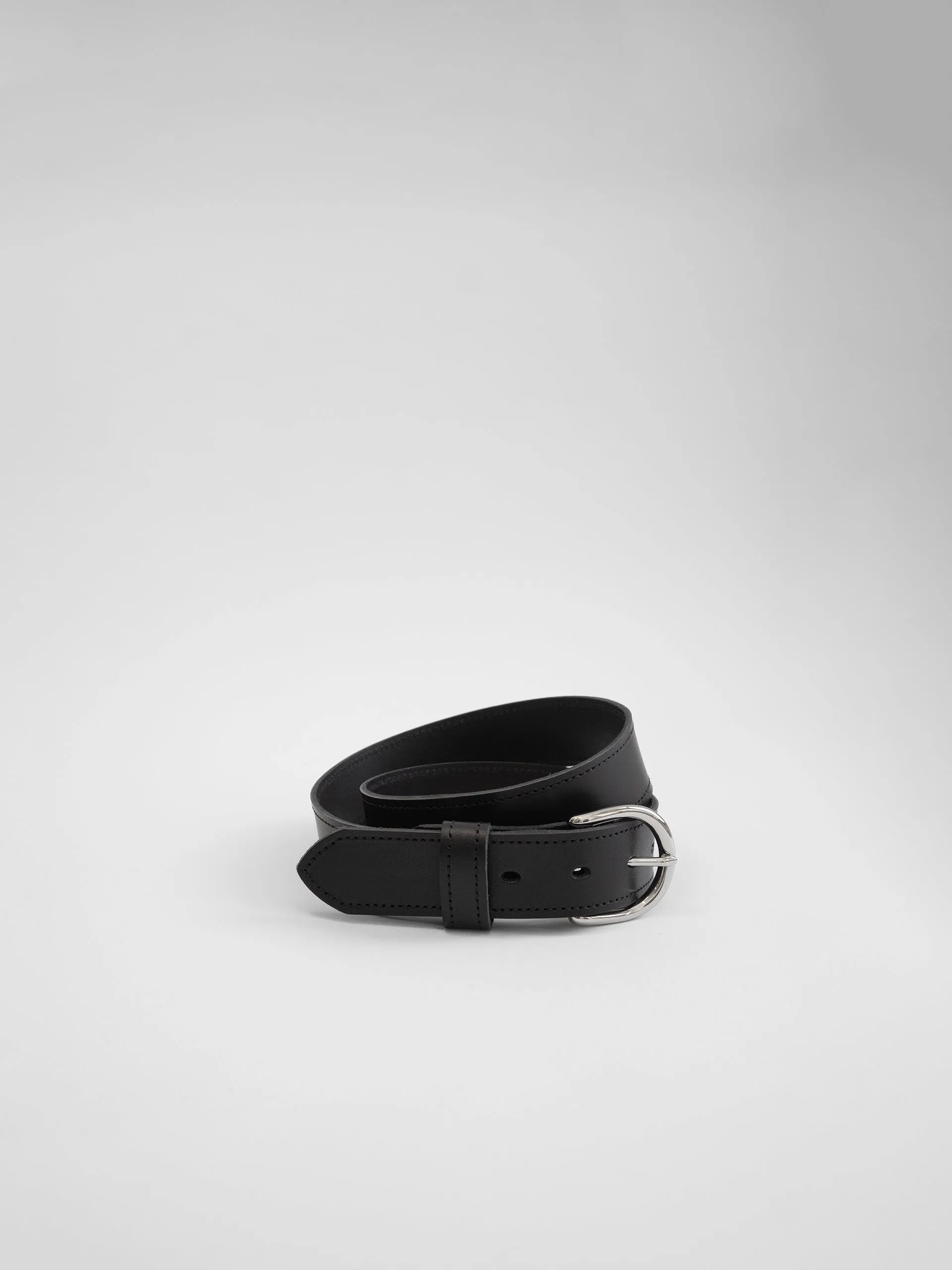 The Lair Maya Black Stitch Belt Slim Silver